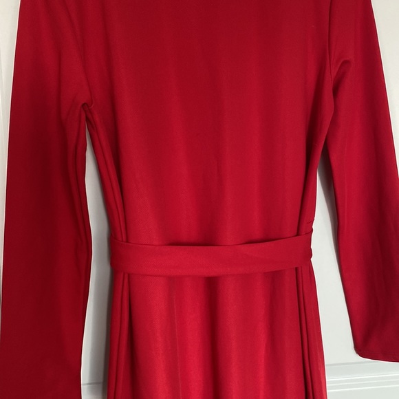 Red bodycon winter dress - Picture 3 of 5